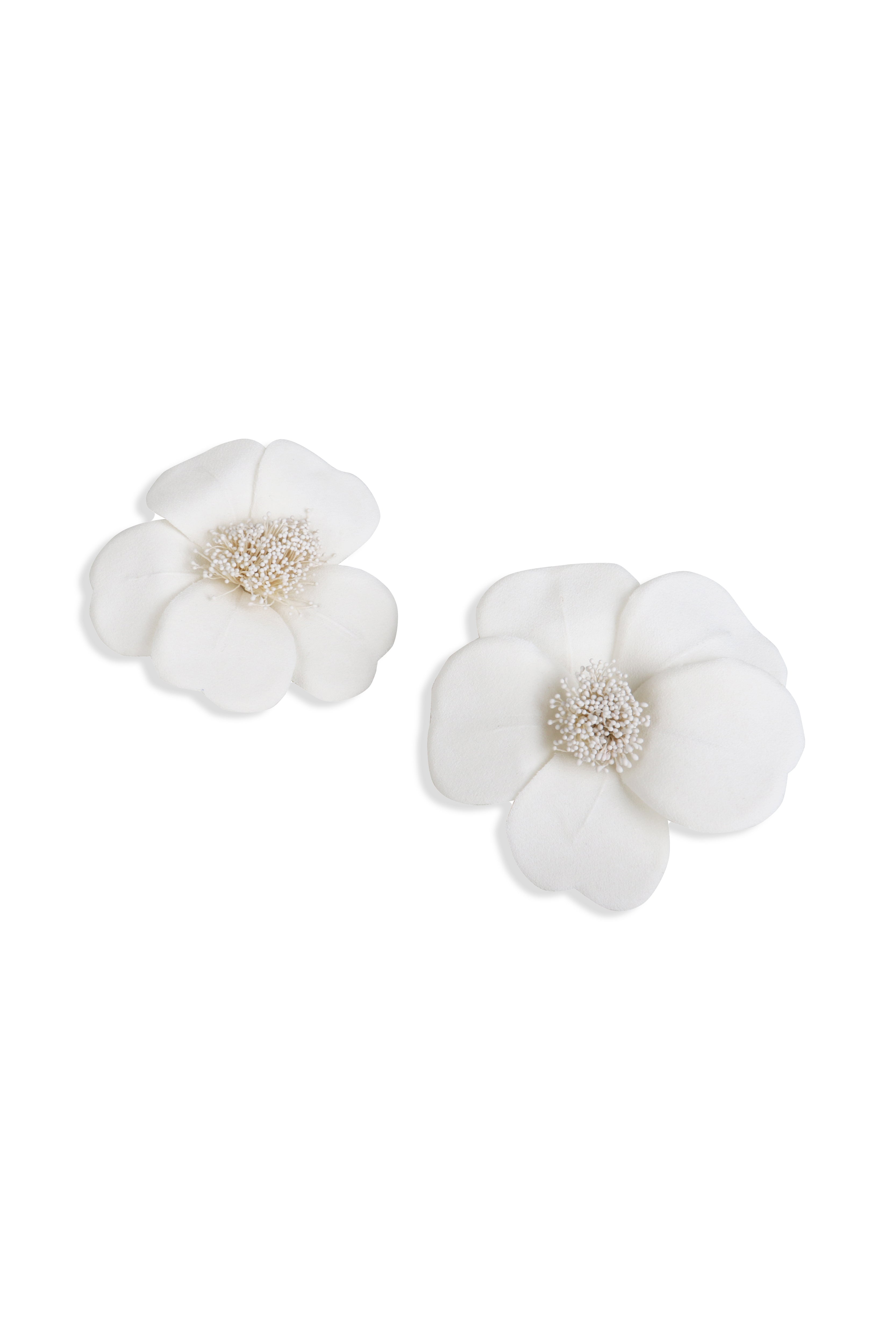 FRENCH CHIC FLOWER PINS