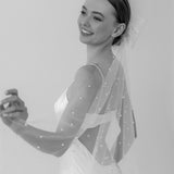 DEBORA BOW VEIL