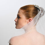 SHINY BOW VEIL