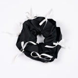 BOW SCRUNCHIE