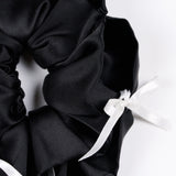 BOW SCRUNCHIE