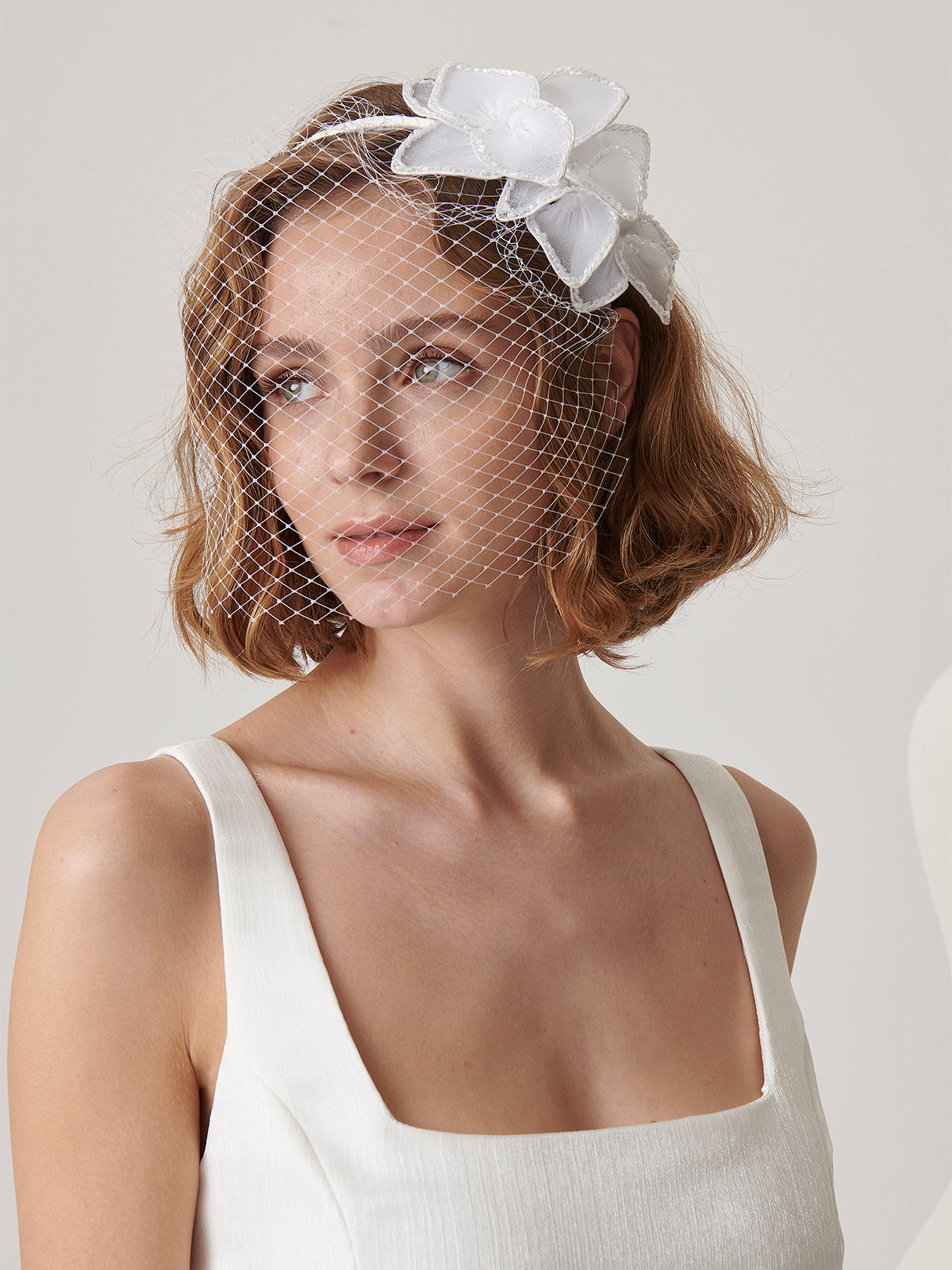 NANCY HEADPIECE WITH VOILETTE