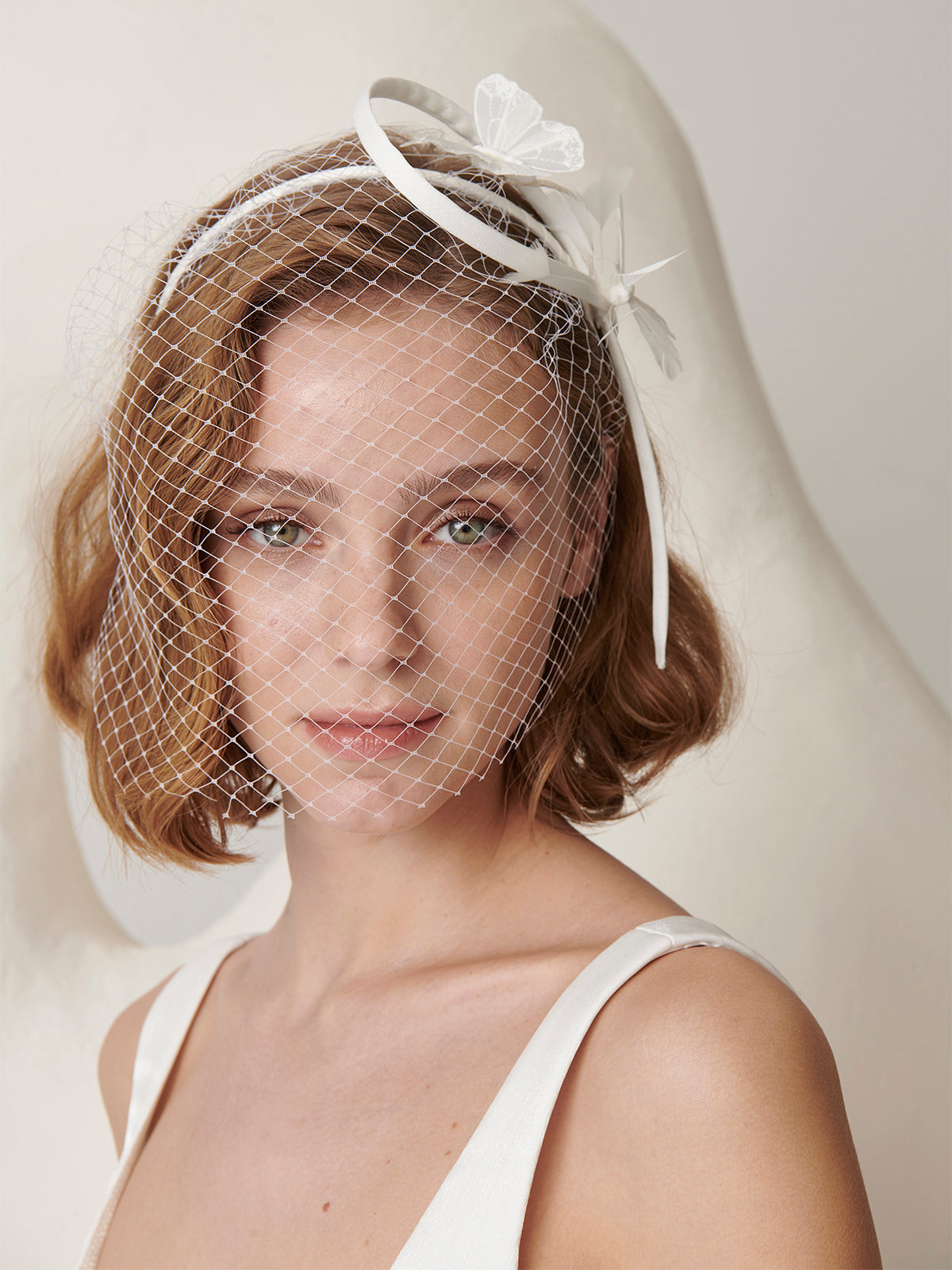 GLASSWING HEADPIECE WITH VOILETTE