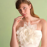 ROSIE STATEMENT DRESS PIN